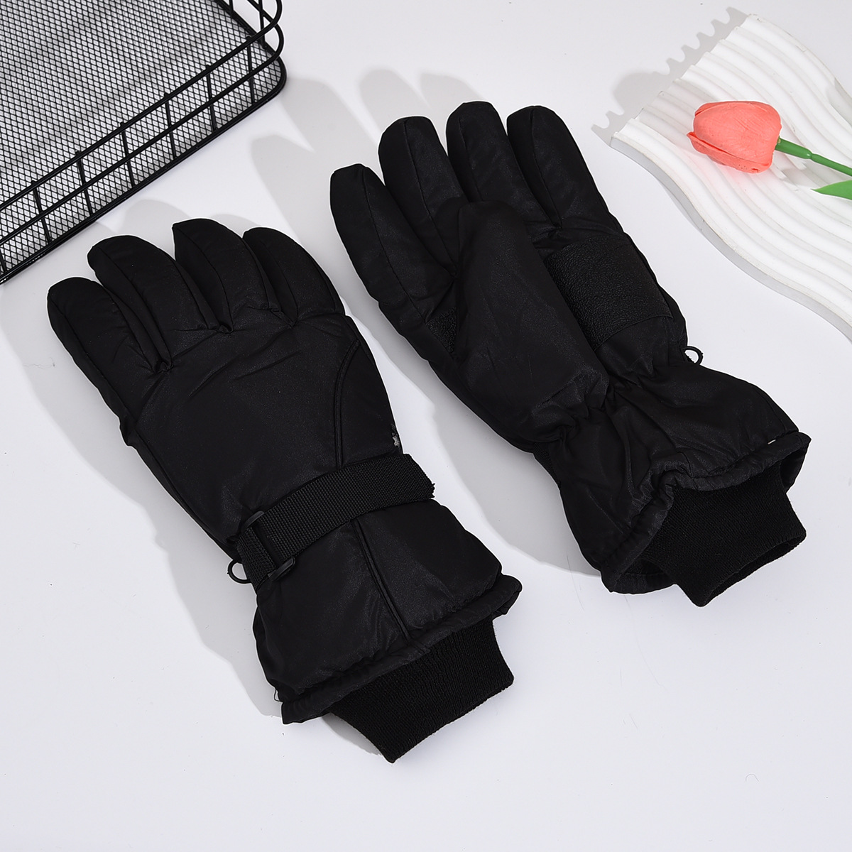 Guanti da Sci Antivento alla M - Ski Glove Waterproof recensione e prezzo