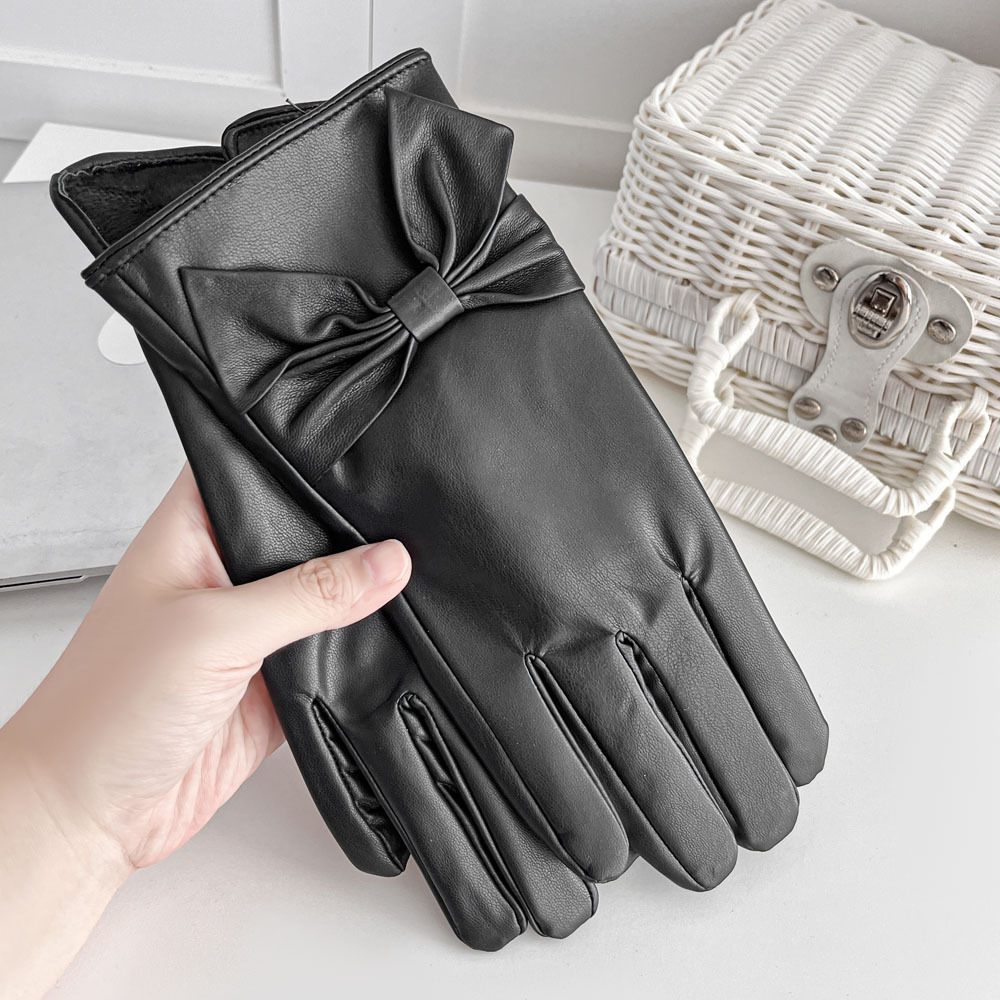 Nuovi Guanti Invernali alla Mo - Leather Driving Glove recensione e prezzo